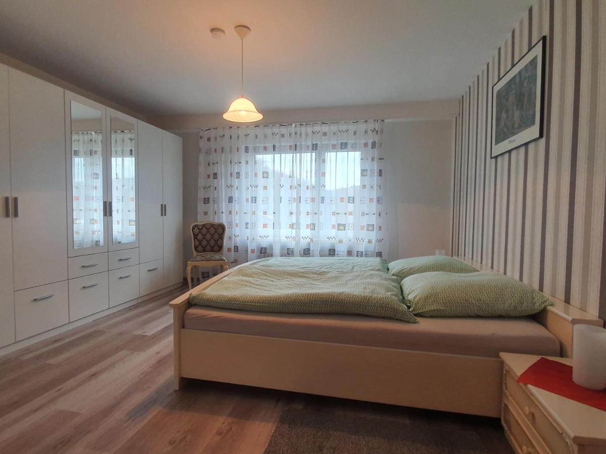ואלדק Schlossberg Ferienwohnung מראה חיצוני תמונה