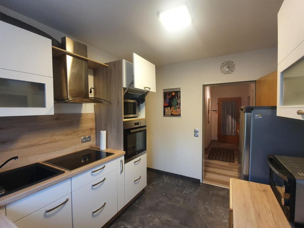ואלדק Schlossberg Ferienwohnung מראה חיצוני תמונה